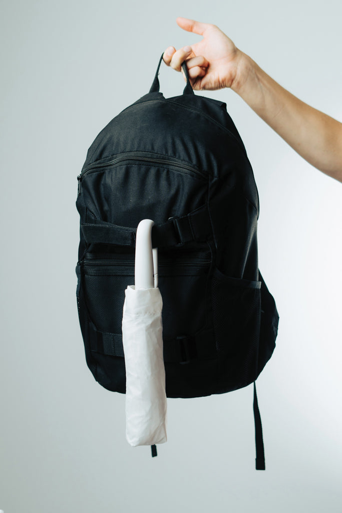 Load image into Gallery viewer, Yara 21&quot; AWARE™ RPET solid colour umbrella with carabiner - Custom Wood Designs
