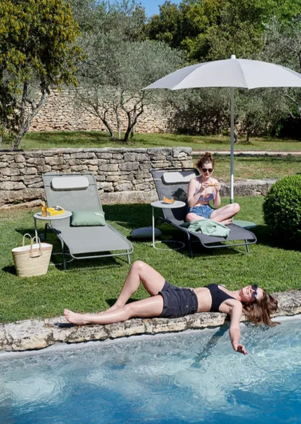 Load image into Gallery viewer, Fermob SHADOO Parasol Ø 250 CM - Custom Wood Designs Fermob SHADOO Parasol Ø 250 CM made from [material] –  [use_case] | Custom Wood Designs
