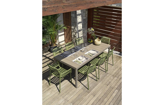 Nardi Premium 8-Seater Outdoor Dining Set - Italian Design Elegance - Custom Wood Designs
