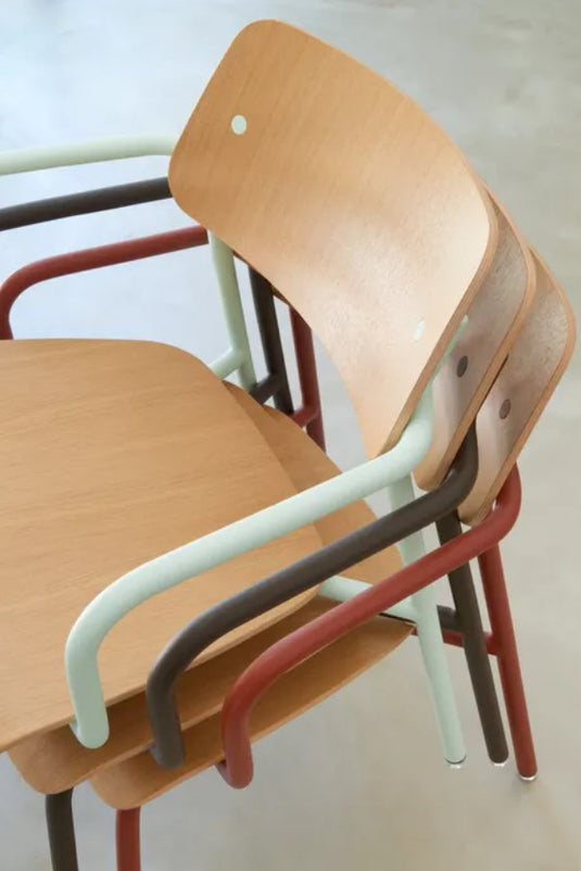 Studie Armchair - Custom Wood Designs