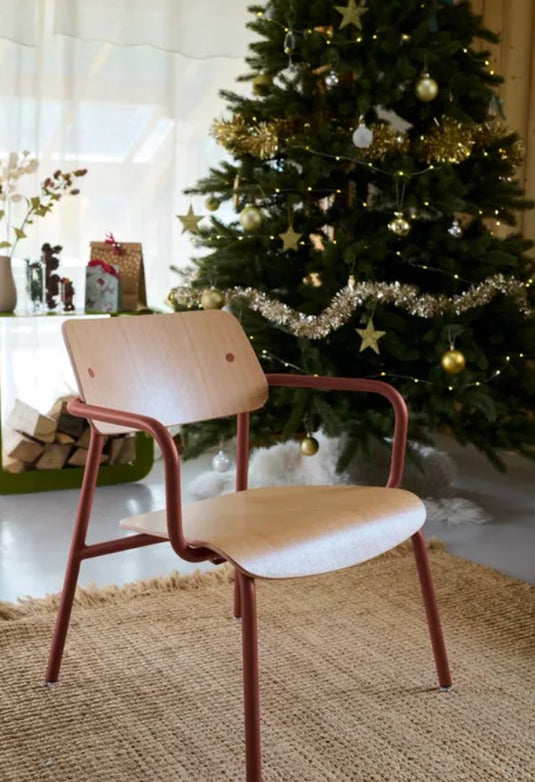 Studie Armchair - Custom Wood Designs