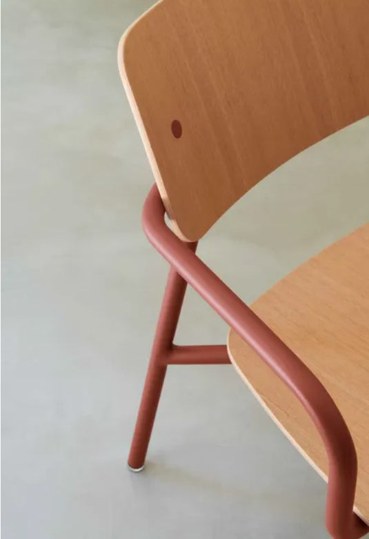 Studie Armchair - Custom Wood Designs