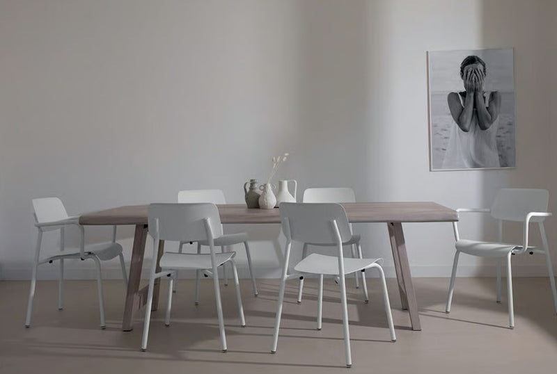 Load image into Gallery viewer, Studie Chair - Custom Wood Designs
