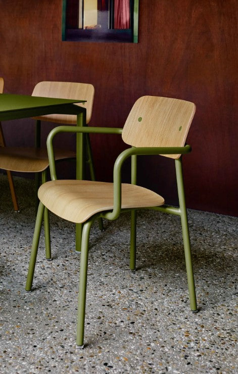 Studie Armchair - Custom Wood Designs