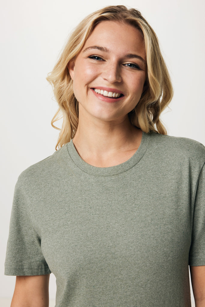 Load image into Gallery viewer, Manue recycled cotton t-shirt undyed - Custom Wood Designs
