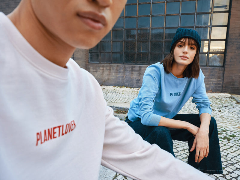 Load image into Gallery viewer, Etosh lightweight recycled cotton crew neck - Custom Wood Designs
