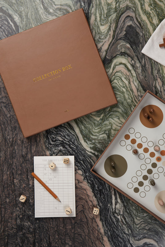 Coffee table collection box - Custom Wood Designs