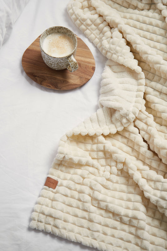 Branso GRS recycled pet blanket - Custom Wood Designs