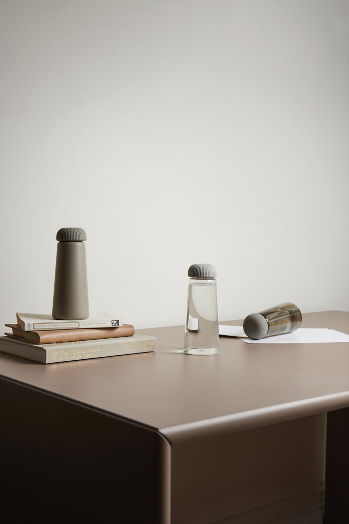 Load image into Gallery viewer, VINGA Erie RCS steel vacuum bottle 450 ML - Custom Wood Designs
