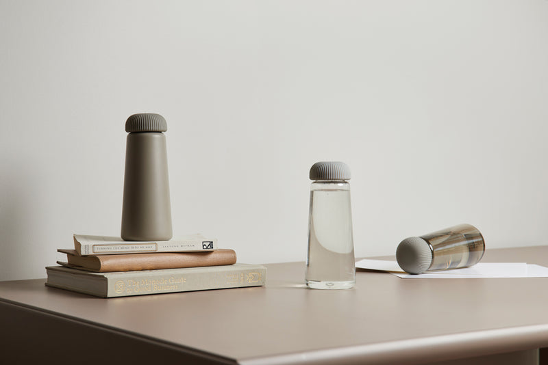 Load image into Gallery viewer, VINGA Erie RCS steel vacuum bottle 450 ML - Custom Wood Designs
