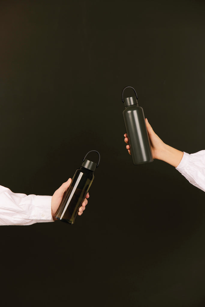 Load image into Gallery viewer, VINGA Baltimore RCS recycled SS bottle 600 ML - Custom Wood Designs
