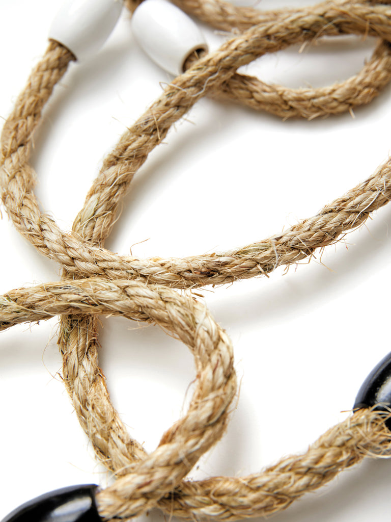 Load image into Gallery viewer, Faia ring game - Custom Wood Designs
