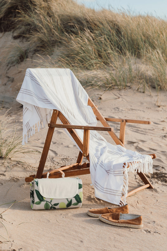 Day GRS RPET picnic blanket - Custom Wood Designs