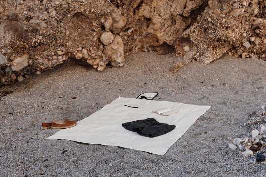 Recycled canvas picnic blanket - Custom Wood Designs