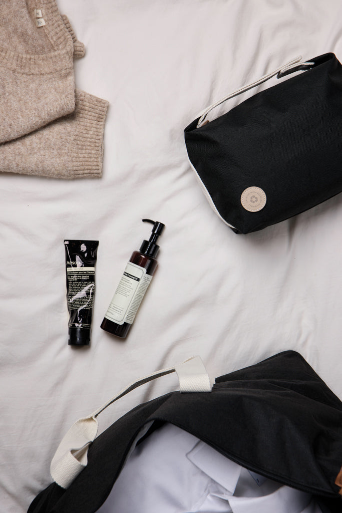 Load image into Gallery viewer, Sortin RCS toiletry bag - Custom Wood Designs
