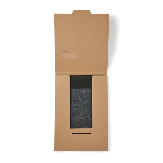 Albo GRS recycled felt 17" laptop sleeve - Custom Wood Designs