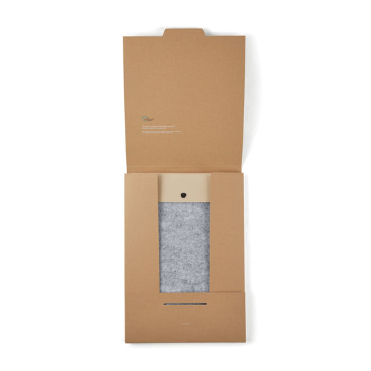 Albo GRS recycled felt 17" laptop sleeve - Custom Wood Designs