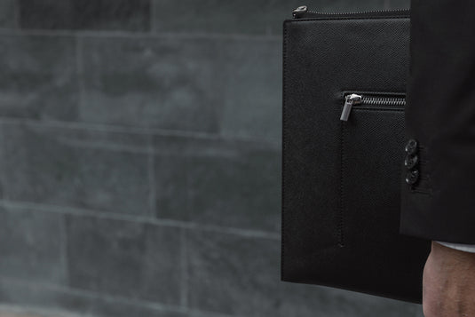 VINGA Bermond RCS 16" laptop sleeve - Custom Wood Designs VINGA Bermond RCS 16" laptop sleeve