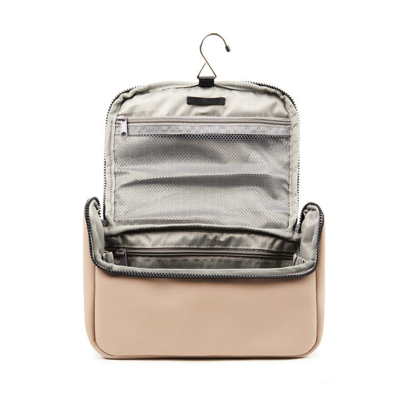 Load image into Gallery viewer, Baltimor travel toiletry bag - Custom Wood Designs
