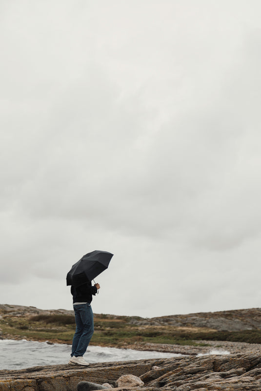 VINGA Baltimore AWARE™ RPET 21" umbrella - Custom Wood Designs