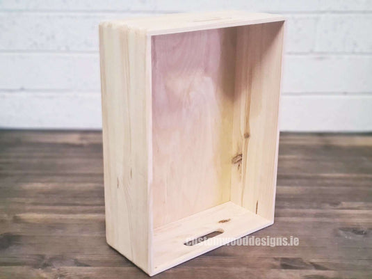 Stackable eco-friendly wooden box