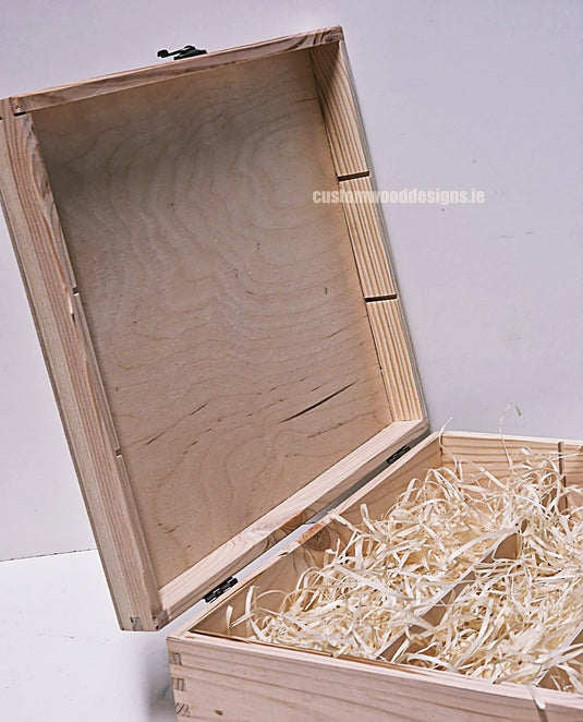 Hinged Lid 3 Bottle Box - Natural x25 Custom Wood Designs __label: Multibuy Bottle Box Bottle Boxes gift box Gift Boxes Single bottle box wooden Box default-title-hinged-lid-3-bottle-box-natural-x25-53613564035415
