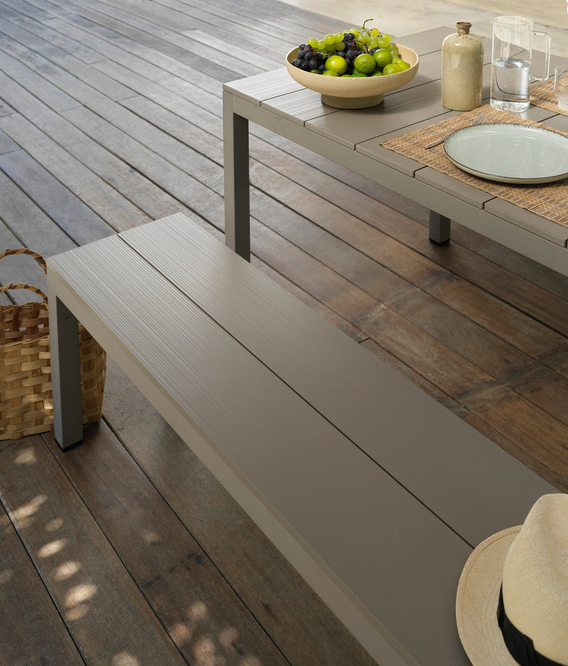 Load image into Gallery viewer, Nardi Aluminum Rio Bench - Custom Wood Designs Nardi Aluminum Rio Bench made from [material] – Ideal for [use_case] | Custom Wood Designs
