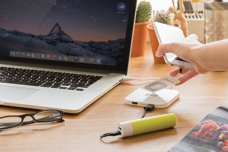 Load image into Gallery viewer, Wireless 5W charging pad - Custom Wood Designs
