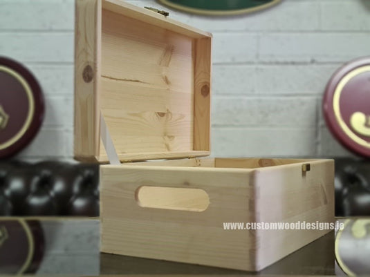 Pine Box MPB1 - 30 x 20 x 13.5cm Box with Lid pin __label: Upload Logo bedroom deco box box with lid container gift hamper box lid medium size room deco small box soild wood box wood wooden pine-box-mpb1-30-x-20-x-135cmcustom-wood-designsbox-with-lid-271087_149a206a-2777-464f-a178-0f150d92c3bf