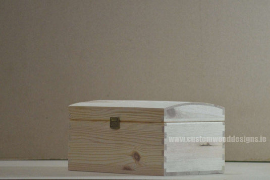 Pine Wood Chest CB3 29 X 19 X1 4,5 cm Chest Box pin bedroom deco box box with lid room deco wood wooden pine-wood-chest-cb3-29-x-19-x1-45-cmcustom-wood-designschest-box-352111_79a5c15e-c698-489b-a9c9-41993a8b55f7