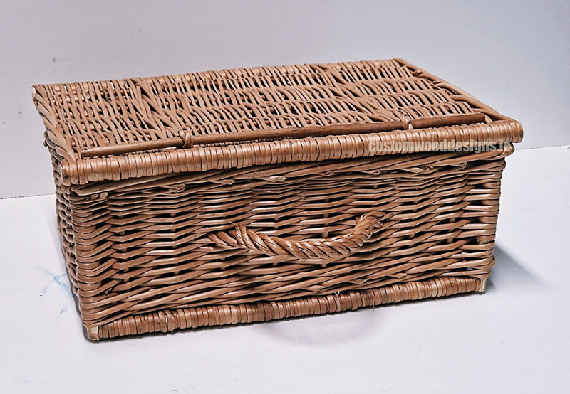 Load image into Gallery viewer, 10 x Wicker Hamper Basket 40 X 28 X 17cm Wicker Hamper Basket Custom Wood Designs Gifting basket hamper basket Retail display basket wicker basket wicker-hamper-basket-with-black-fabiric-interior-10-x-wicker-hamper-basket-40-x-28-x-17cm-52971841880407
